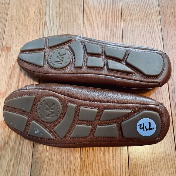 Michael Kors shoes, Brown Size 7 1/2 - Picture 7 of 10